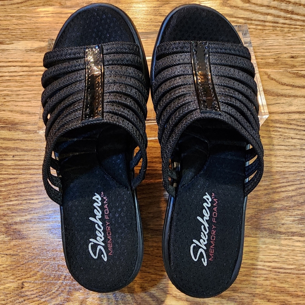 Skechers Black Wedge Sandals Women's Size 8 - Picture 3 of 10
